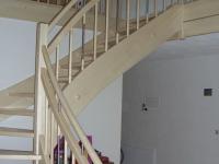 Holztreppe hell 